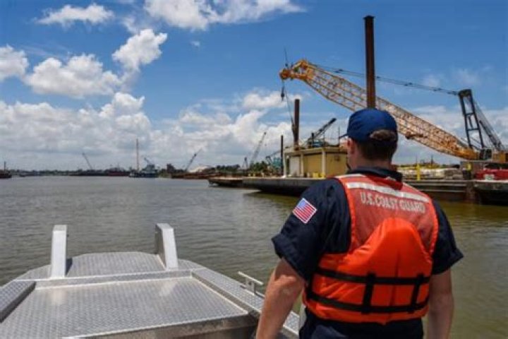Coast Guard officials said that they've notified the families that the Titan imploded. Photo / AP