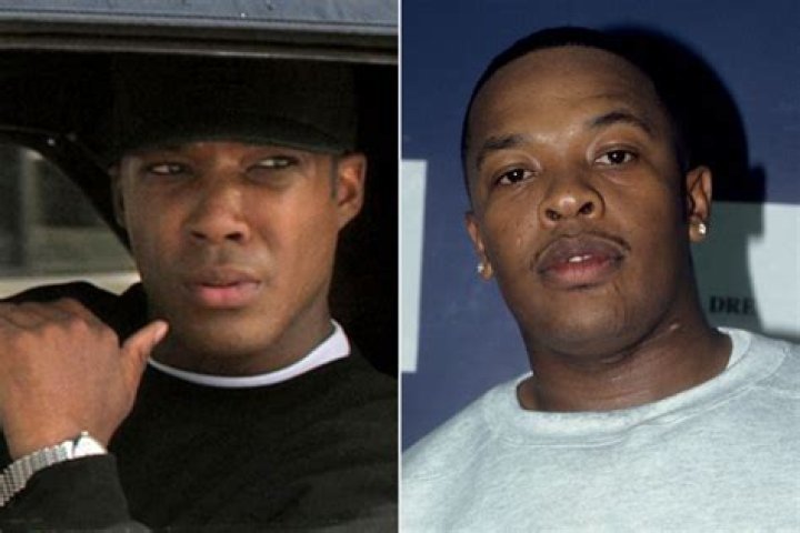 Corey Hawkins as Dr. Dre at a turntable in Straight Outta Compton