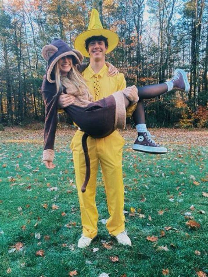 Couples' Costumes For Spending Halloween With That Special Someone