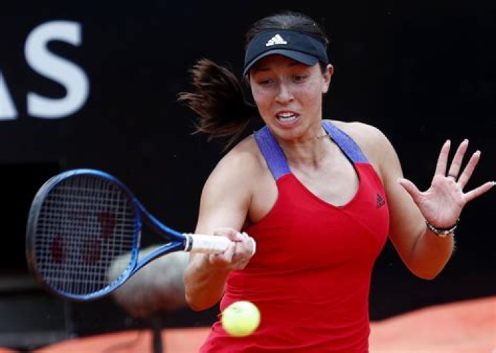 ‘Crying On My Couch’ – 2 Weeks After Devastating Loss, Emotional Jessica Pegula
Dedicates Montreal Triumph to Her Dearly Departed ‘Dex’