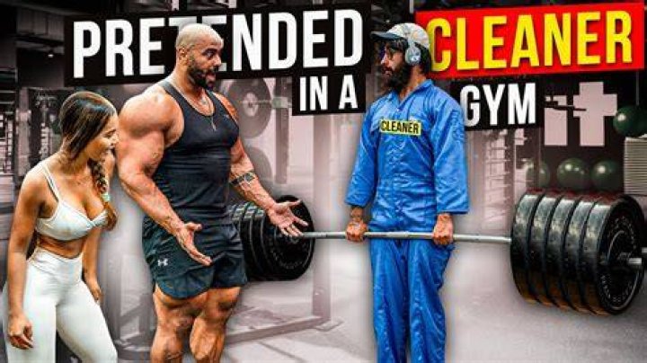 “Damaged His Ego”: Fitness World Celebrates After Powerlifter Disguised as a
Janitor Destroys Two Men Making Fun of His Skinny Legs