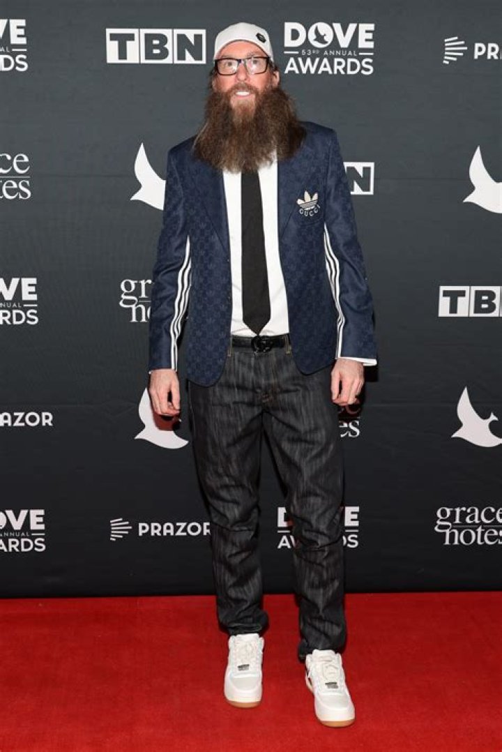 David Crowder height