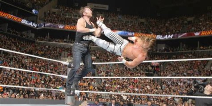 Dean Ambrose v Dolph Ziggler SummerSlam 2016 Cropped