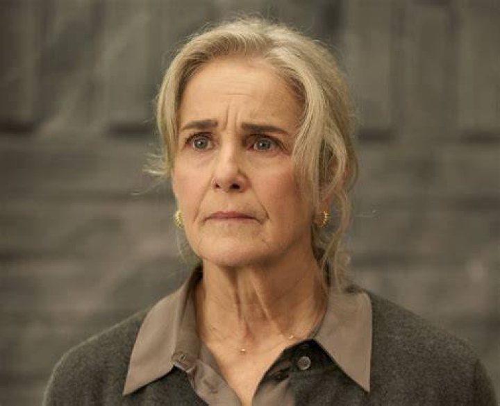Debra Winger as Rhea Jarrell in Succession (90s)