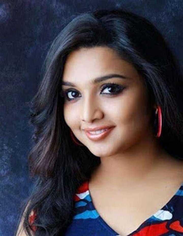 Deepthi Nambiar Height, Affairs, Net Worth, Age, Bio and More