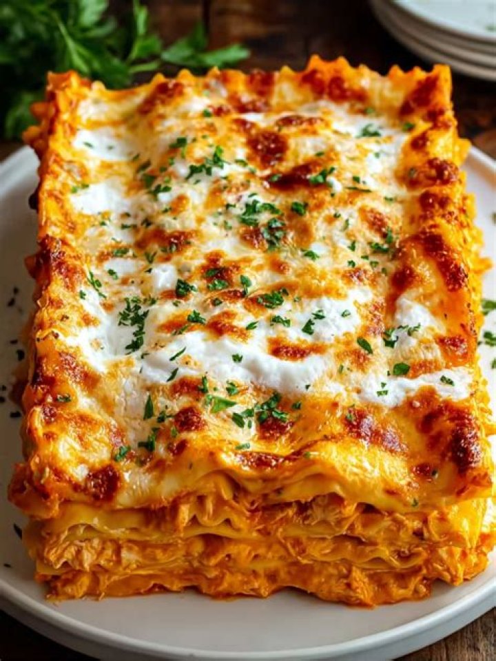 Delicious Buffalo Chicken Lasagna: A Spicy Twist On A Classic Dish