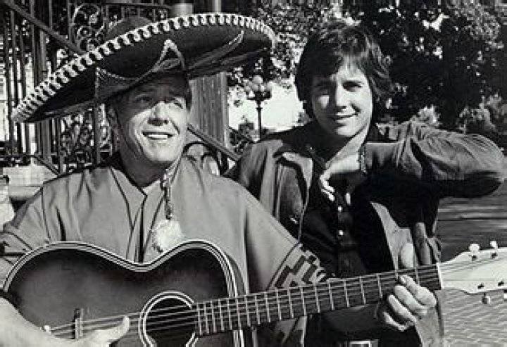 Desi Arnaz _ AcademiaLab