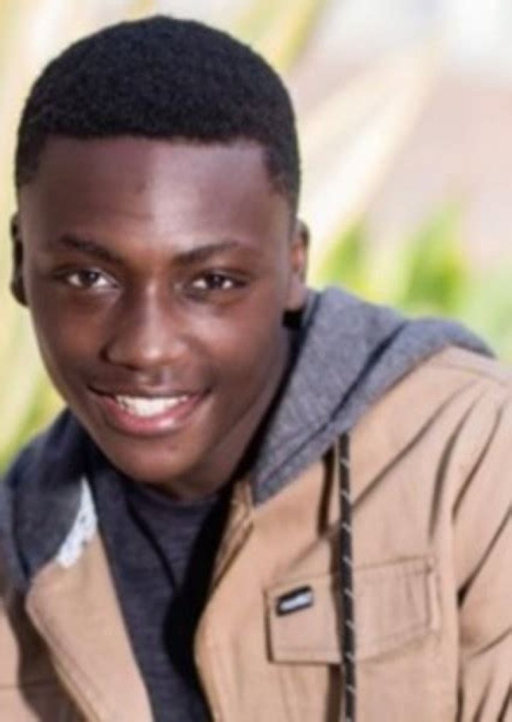 Devon Weetly Fan Casting