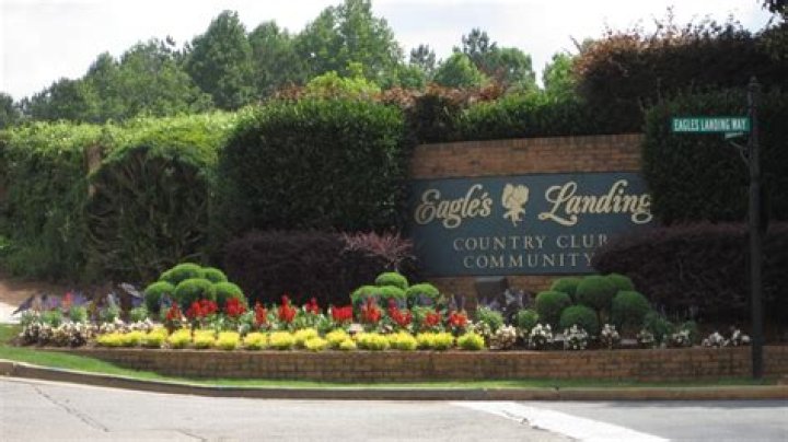 Discovering The Charm Of Eagles Landing Country Club In Stockbridge, GA