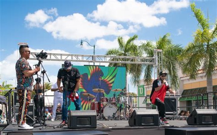 Discovering The Vibrant Concert Scene In Puerto Rico 2023