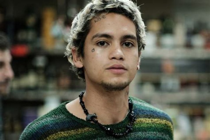 Dominic Fike as Elliot in Euphoria Season 3 