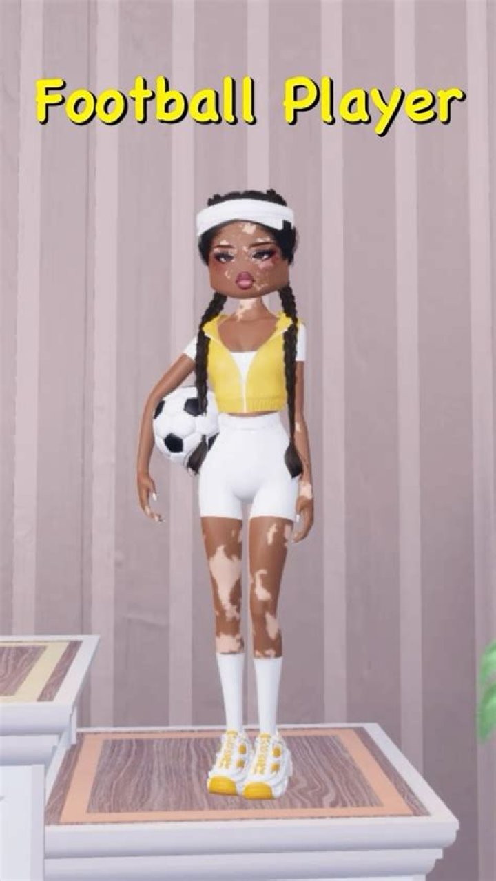 Dress to impress Football player in 2024