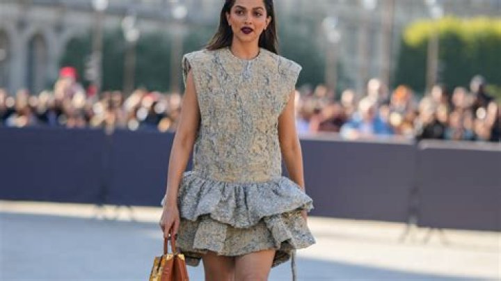 Drop-Waist Dresses Will Make A Comeback In 2023. Here's How To Get The Look