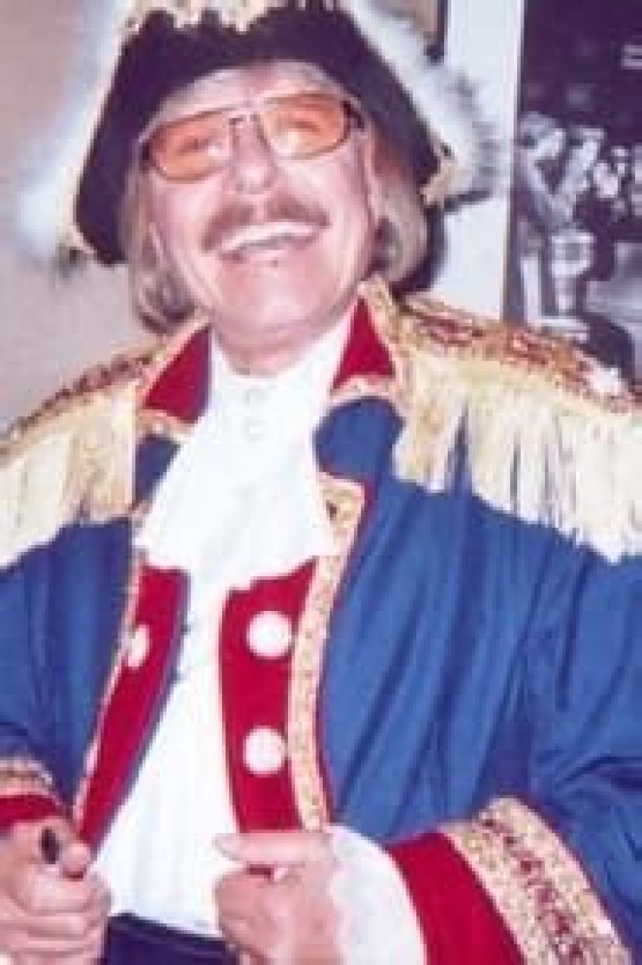 Dwight “General” Manfredi Fan Casting