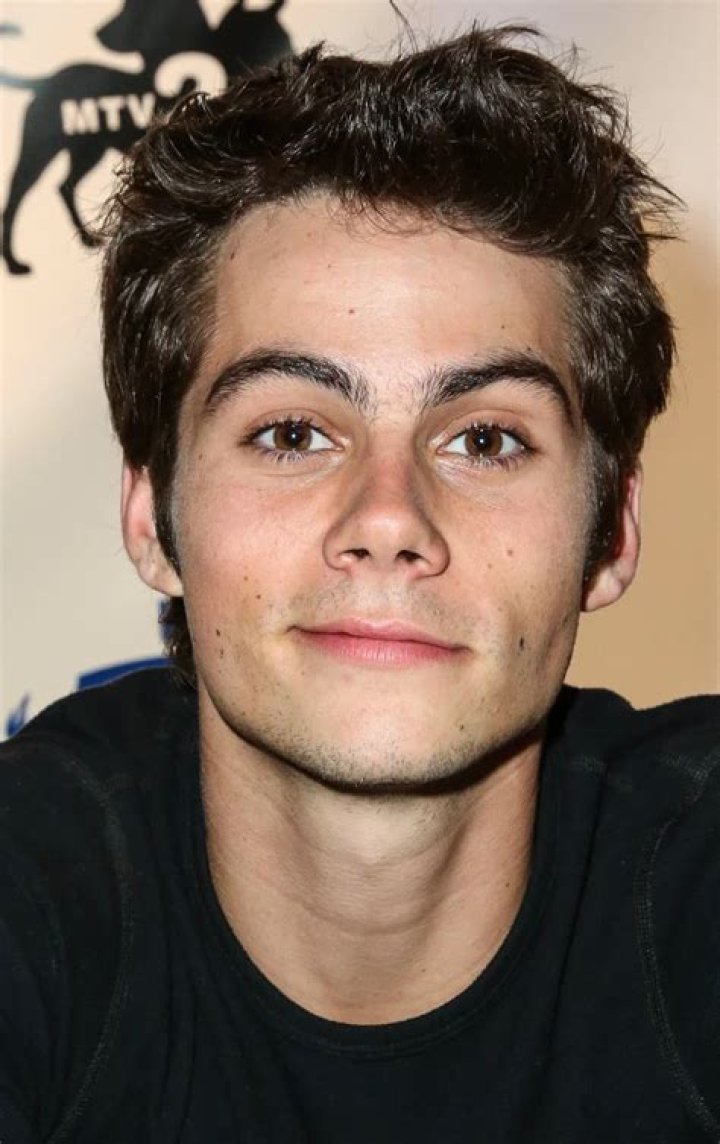 Dylan O'Brien and the Gladers in The Maze Runner