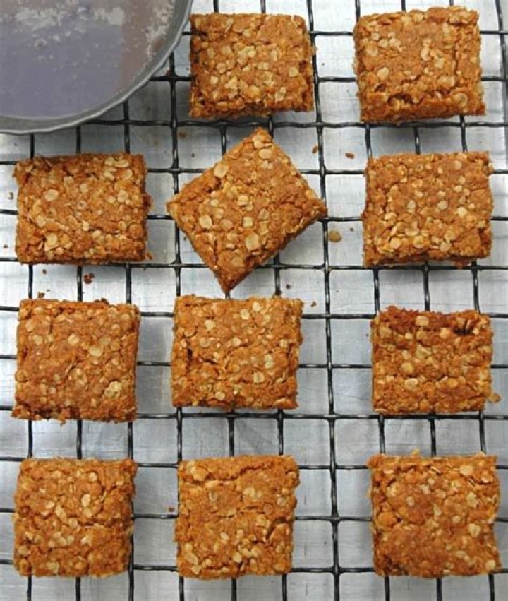easy crunchie recipe easy crunchie recipe