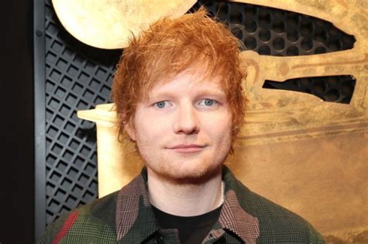 Ed Sheeran insists that he never dated Taylor Swift.