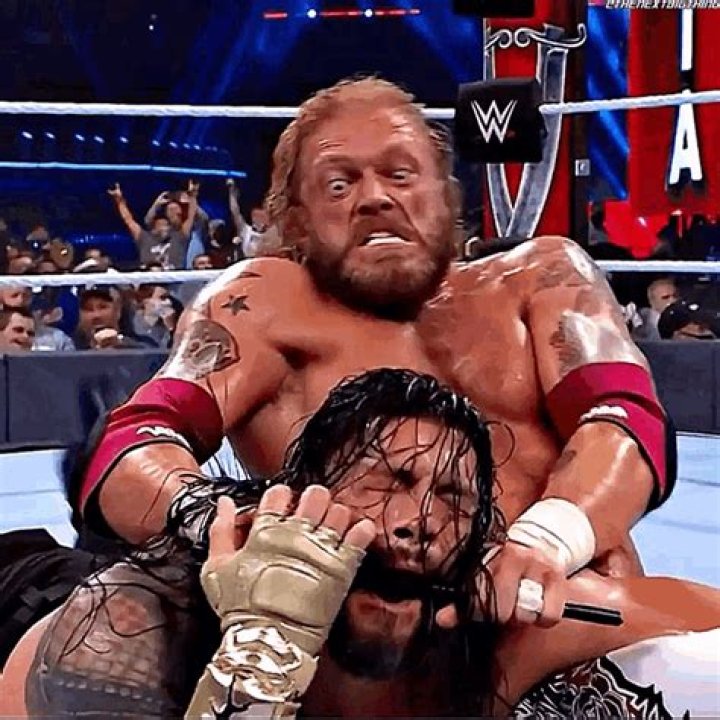Edge crossface Roman Reigns