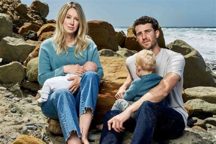 Elizabeth Holmes family