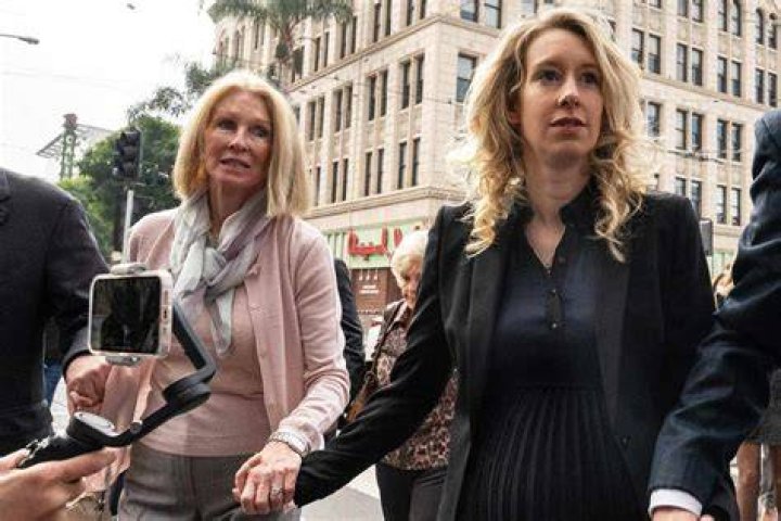 Elizabeth Holmes parents
