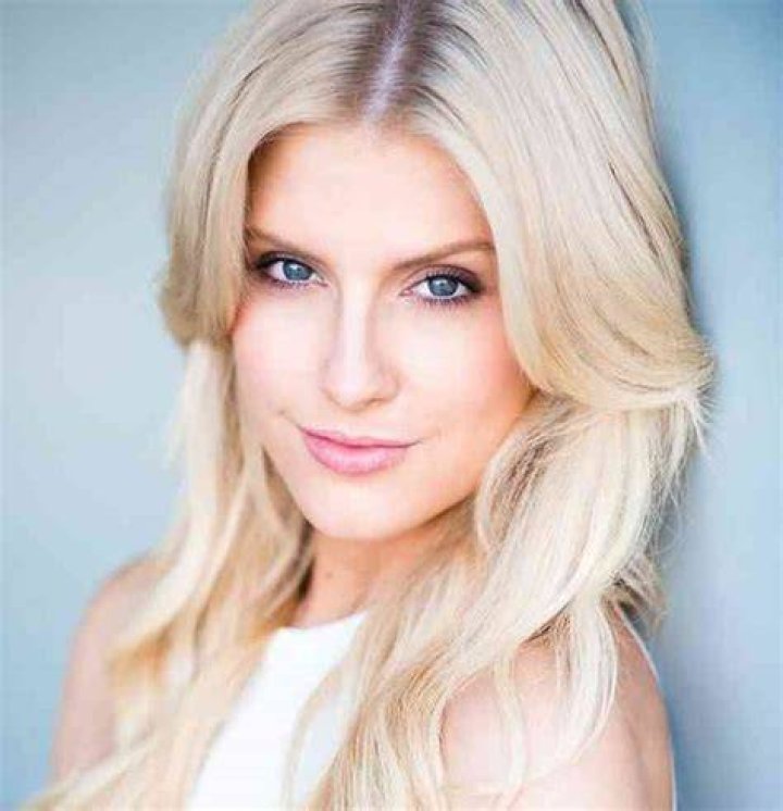 Erin Holland Age, Height, Net Worth, Affairs, Bio and More
