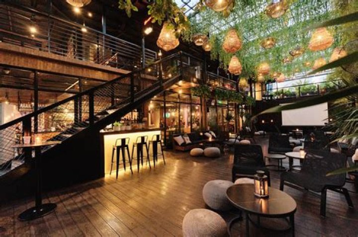 Exploring The Unique Vibe Of Loft Cafe Los Angeles