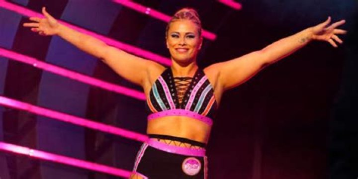 ExUFC stunner Paige VanZant makes more cash from Instagram than