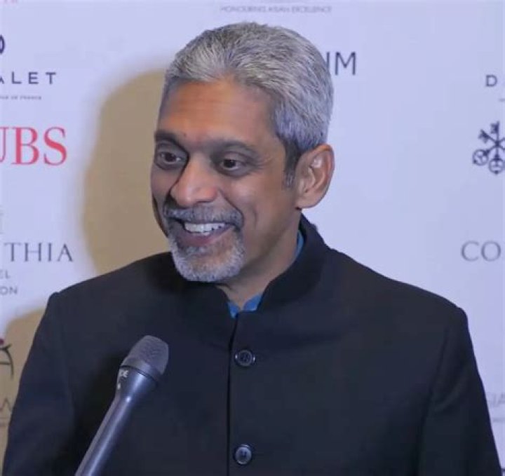 Facts About Vikram's Wife Shailaja Balakrishnan