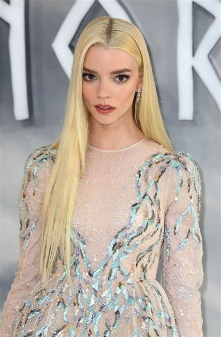 Fan Casting Anya Taylor-Joy as Amber Freeman in Scream (2022) on myCast