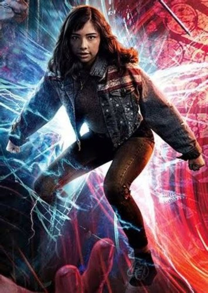 Fan Casting Jenna Ortega as Starling in Marvel Studios' Spider-Girl Trilogy (2035
