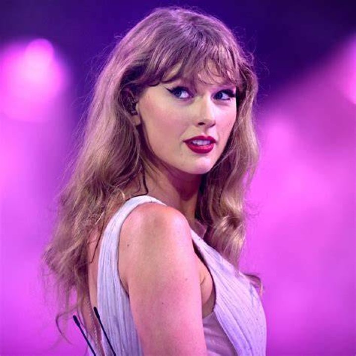 Fan Casting Taylor Swift as Ellen in Big Nate on myCast
