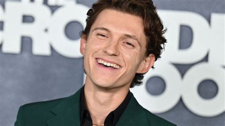 Fan Casting Tom Holland as Joseph Cassidy in Man on a Ledge (2022) on myCast