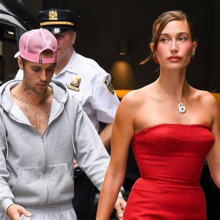 Fans remain convinced Justin Bieber and Kendall Jenner dated