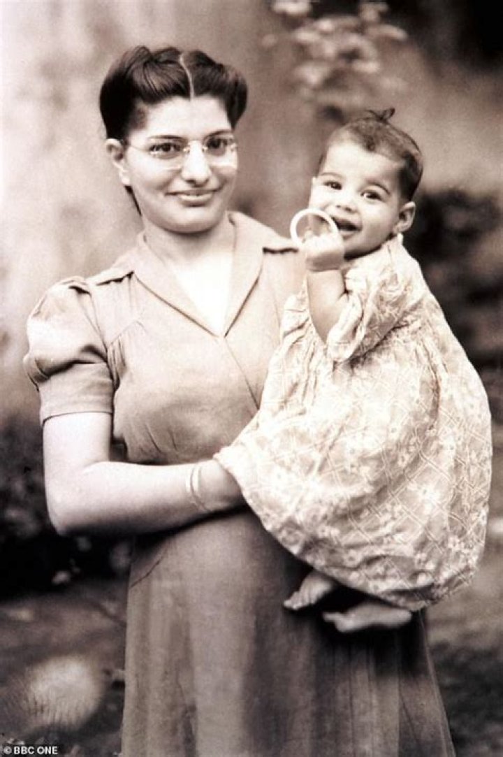 Farrokh Bulsara young legend Queen freddie mercury, Freddie mercury