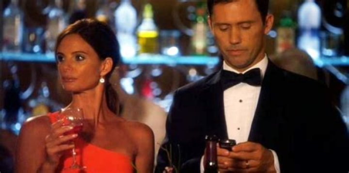 Fiona and Michael Westen in Burn Notice