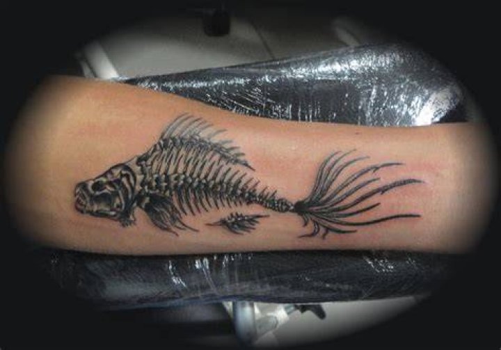 fishbone tattoo by TattnRoll on DeviantArt
