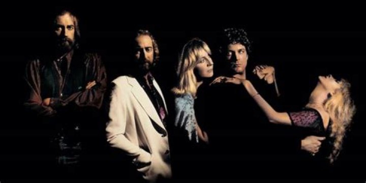 Fleetwood Mac poses on the cover of the album Mirage