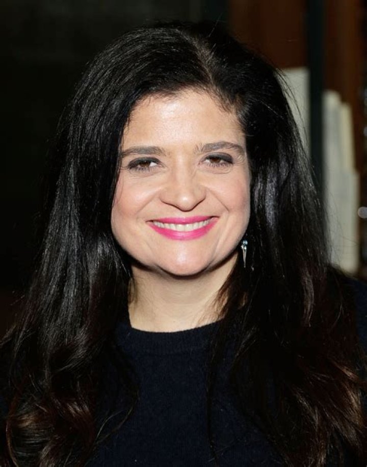 Food Network Star Alex Guarnaschelli Has Sad Relationship News