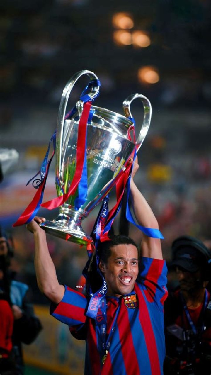 FOTOS DE RONALDINHO GA&Uacute;CHO (RONALDO ASSIS MOREIRA)
