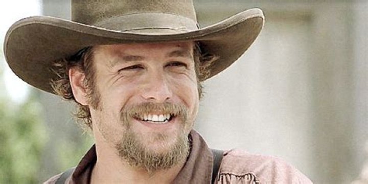 Gabriel Macht as Frank James in American Outlaws Gabriel macht