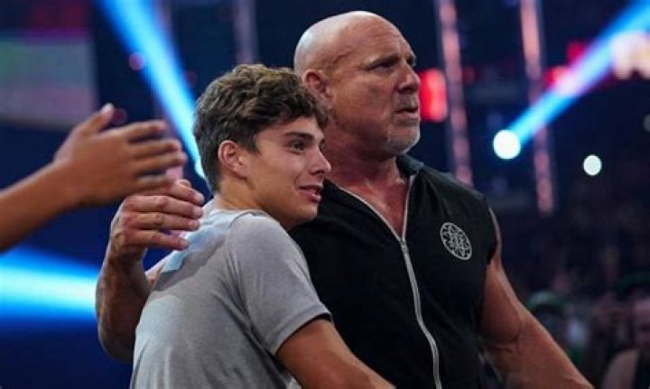 Gage, 15, Son of WWE Legend Goldberg, Looks Like a Major League Baseball Star in
the Making