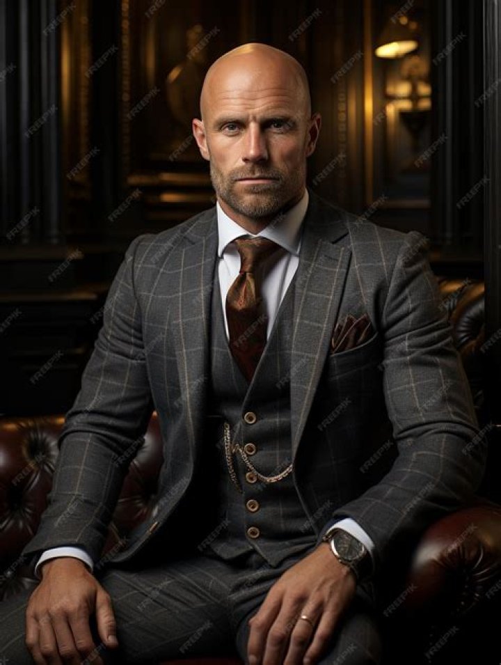 Gentleman's Guide To Cocktail Attire For Men
