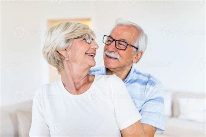 Grandes tetas de mediana edad Neree