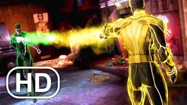 Green Lantern vs Yellow Lantern during Injustice: Gods Among Us