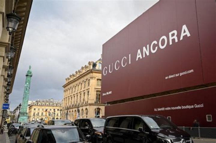 Greens see red over giant Paris billboards