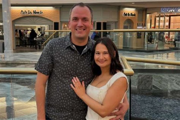 Gypsy Rose Blanchard Admits She Regrets Murdering Her Mom Just One