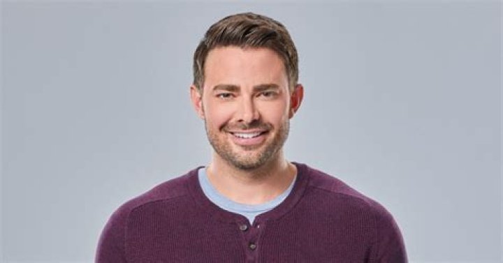 Hallmark's Jonathan Bennett Makes His Food Network Return With New Generational Series