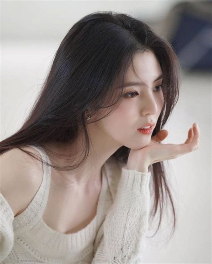 Han Sohee's Relationship with Boyfriend Song Kang Fans Wonder if Han