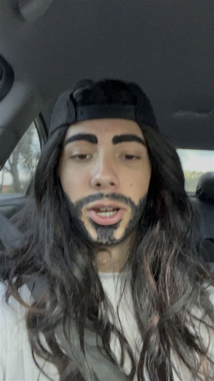Happy Halloween, Moist Critikal costume 👏 r/Cr1TiKaL