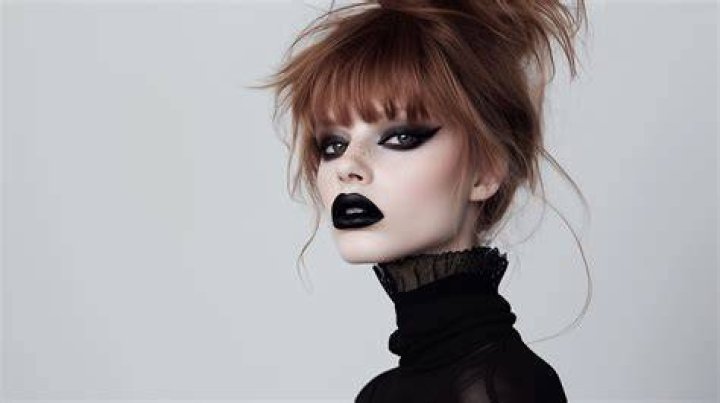 Here's How To Wear Black Lipstick